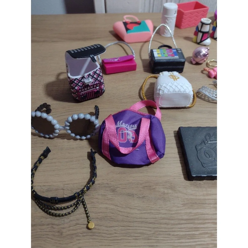Rainbow High Shoes Accessories Hangers Combs LOT
